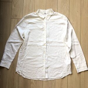 Like New Uniqlo Polka Dot Print Button-Up Shirt Women’s Size L